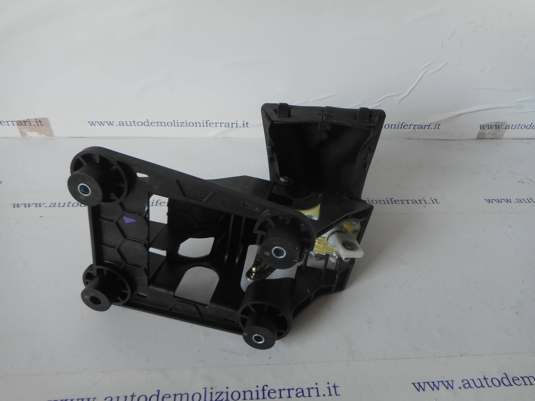 Cuffia con pomello cambio